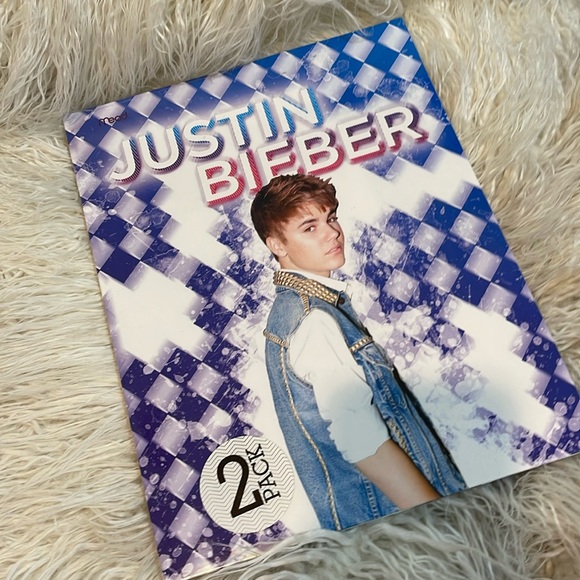 NIP NEW Mead Justin Bieber Portfolio Folders - 2 pack - Picture 2 of 2